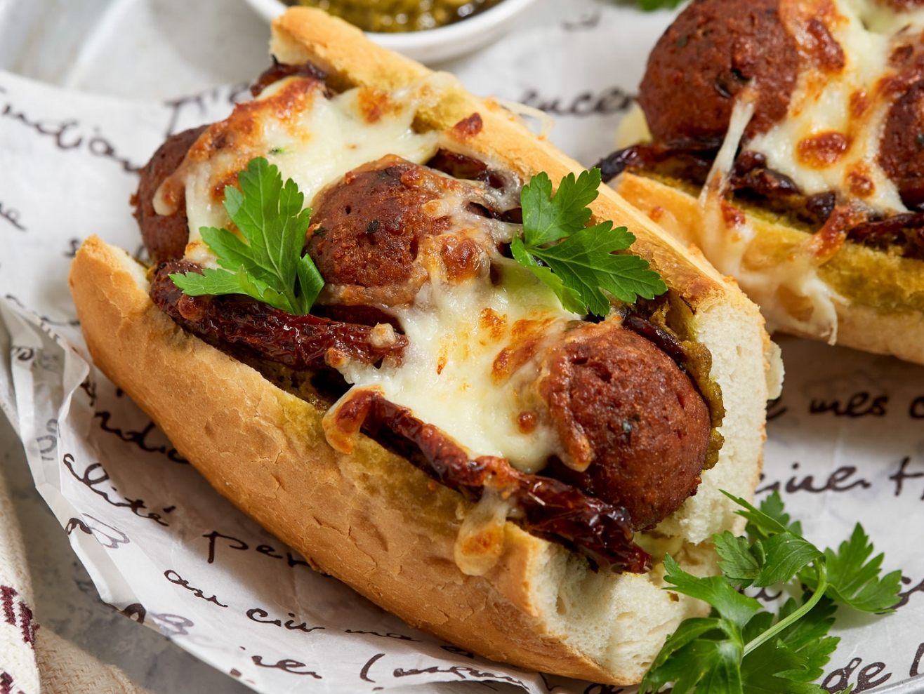 Sub sandwiches with meatballs Eat me at