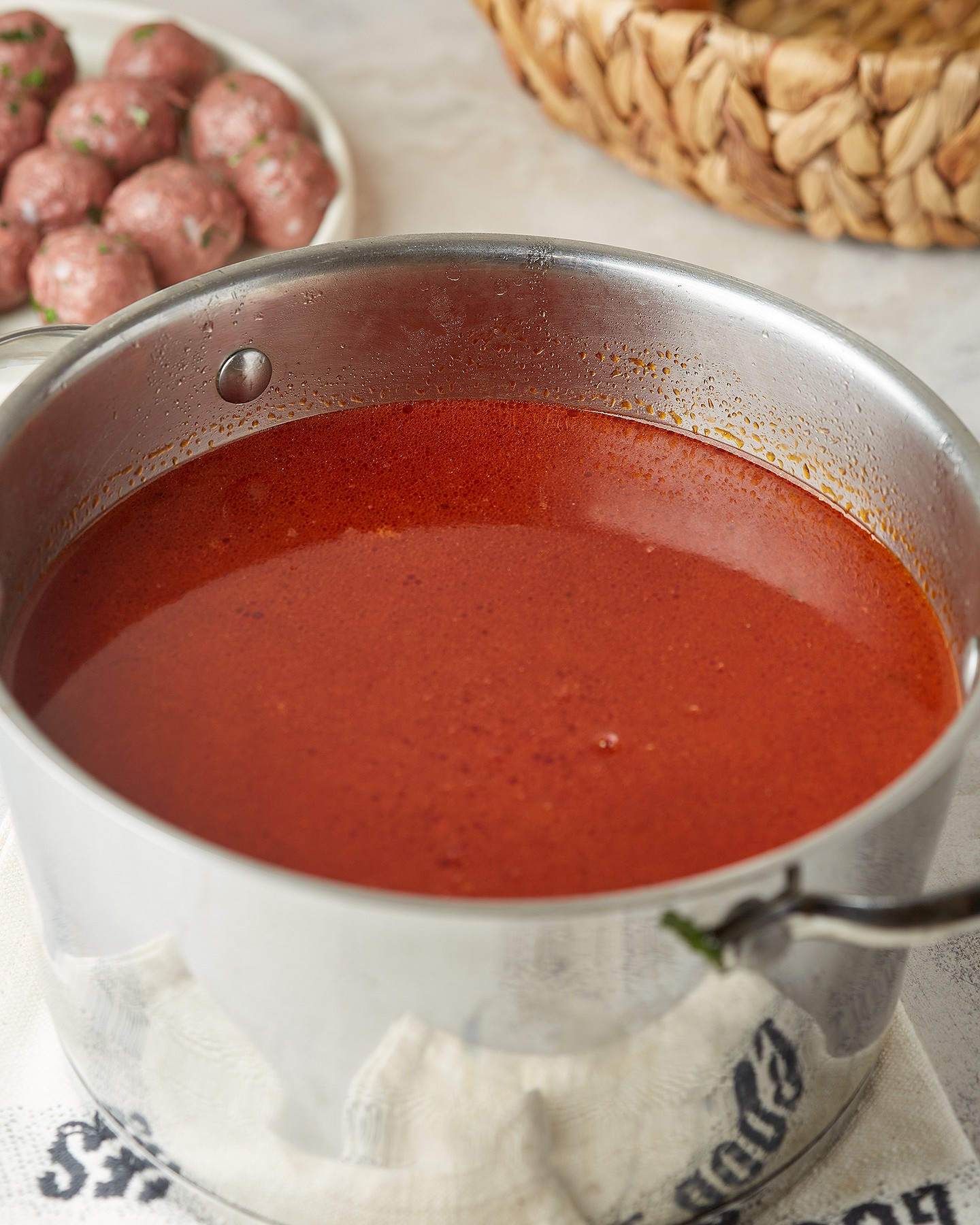 Borsch with meatballs Eat me at - Photo №8