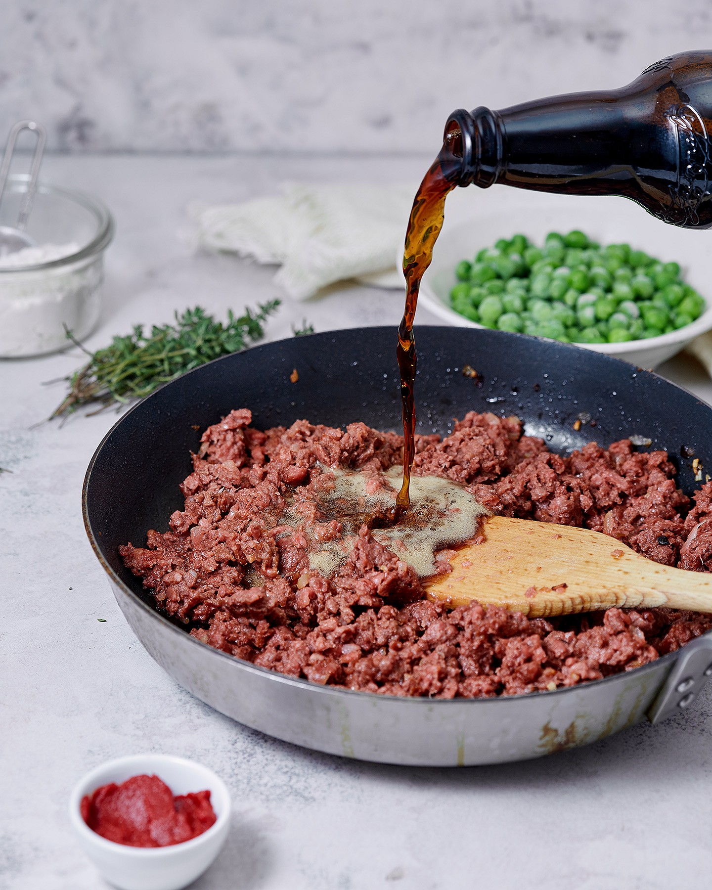 Mini pies with eat me at minced meat stewed in Guinness and sweet potato - Photo №4