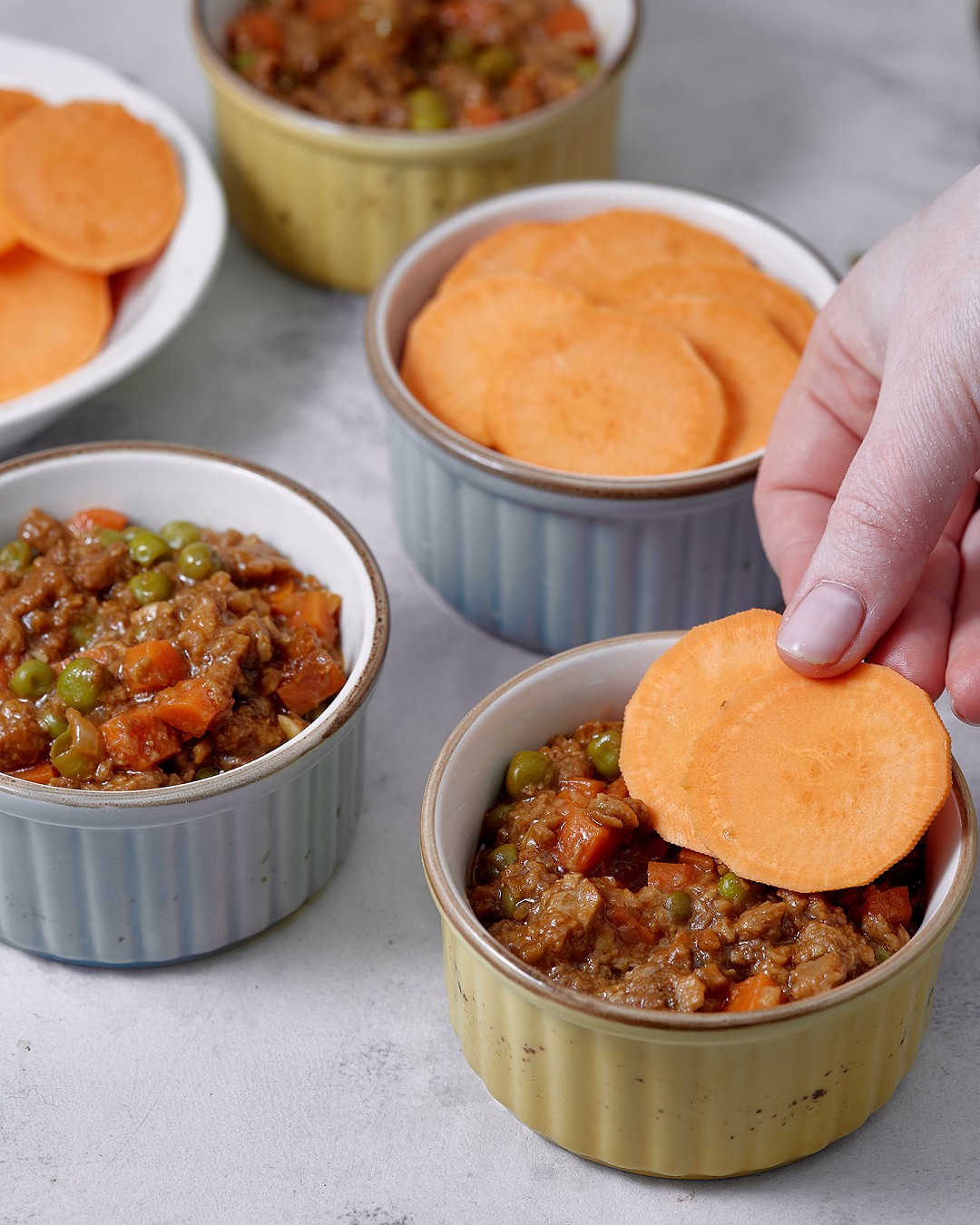 Mini pies with eat me at minced meat stewed in Guinness and sweet potato - Photo №8