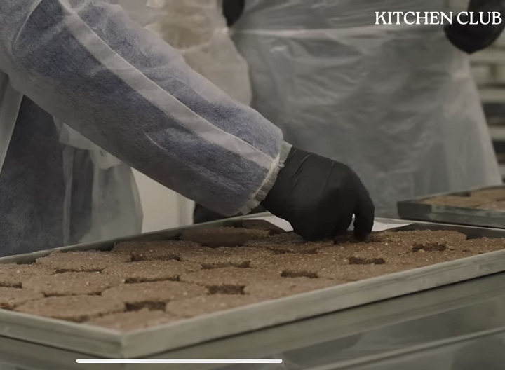 Залаштунки Eat Me At - Photo №2