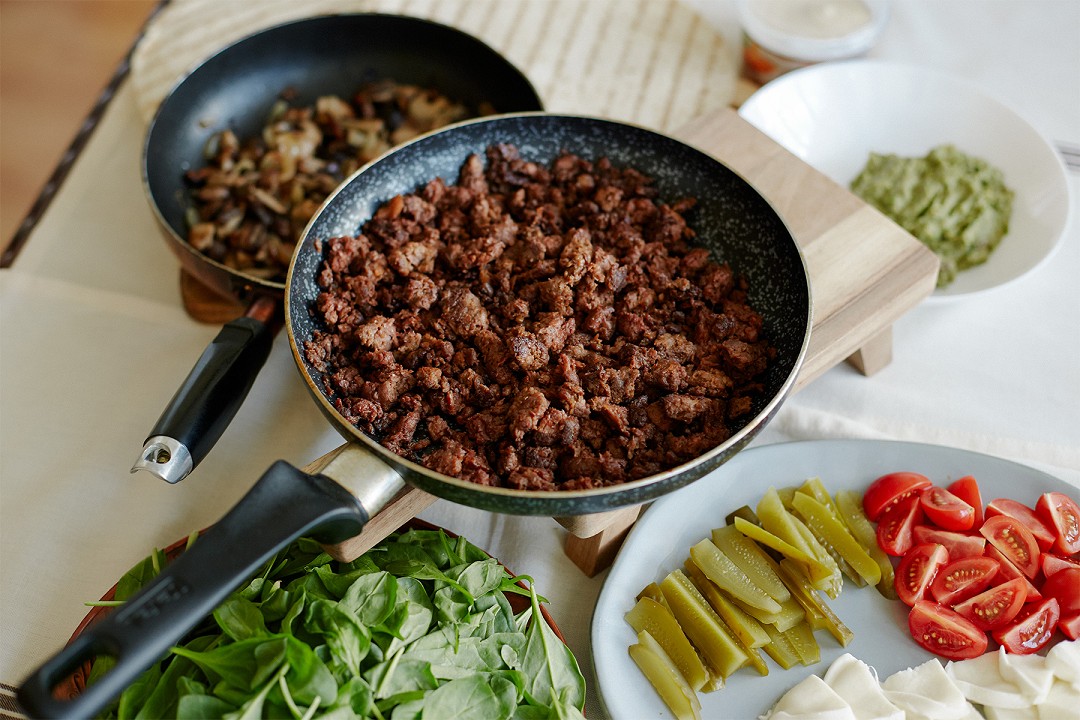 Roll with minced Eat Me At and mushrooms - Photo №6