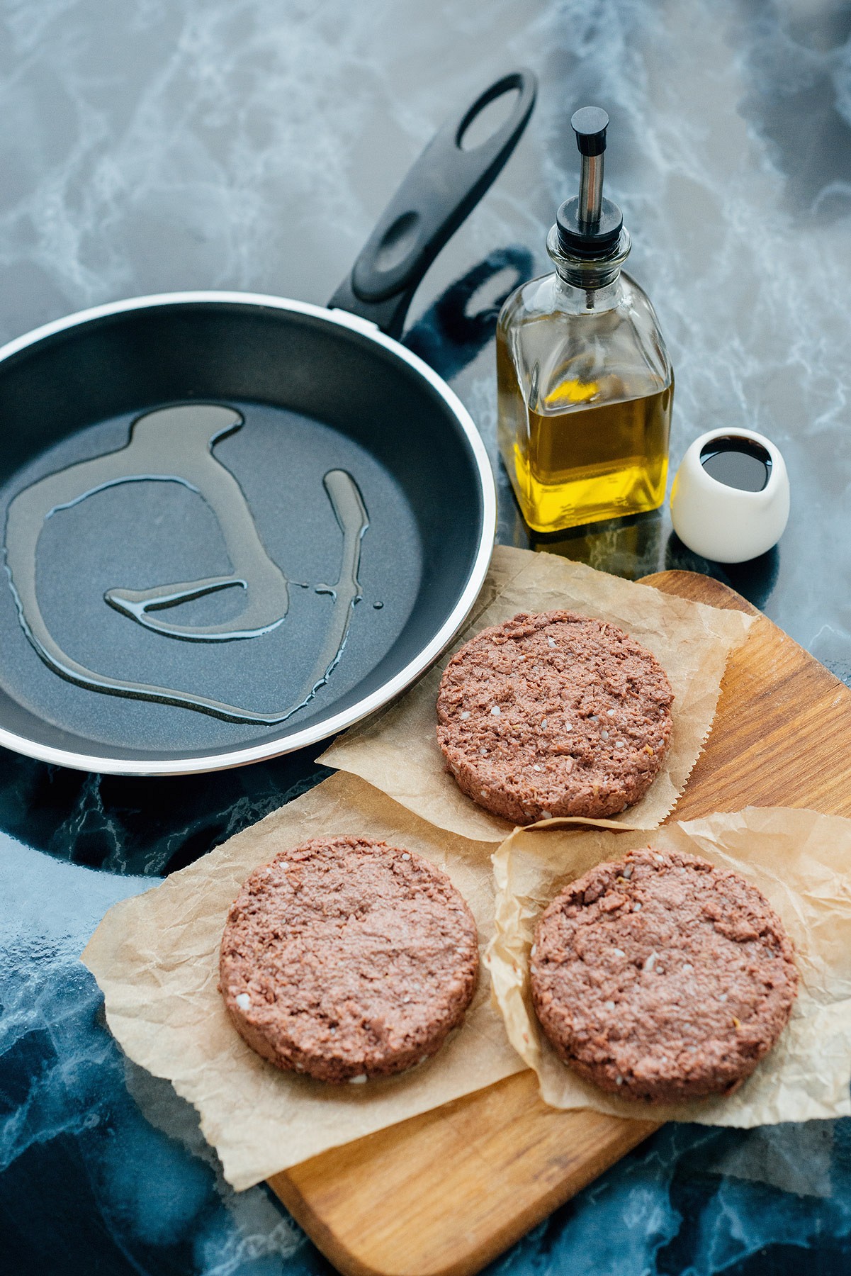 Asian burger Eat Me At - Photo №3