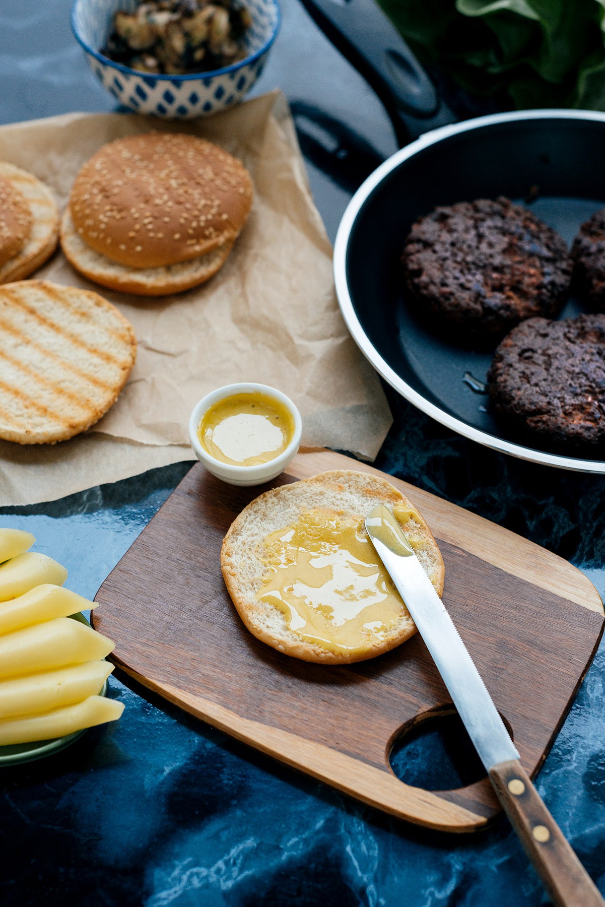 Asian burger Eat Me At - Photo №4