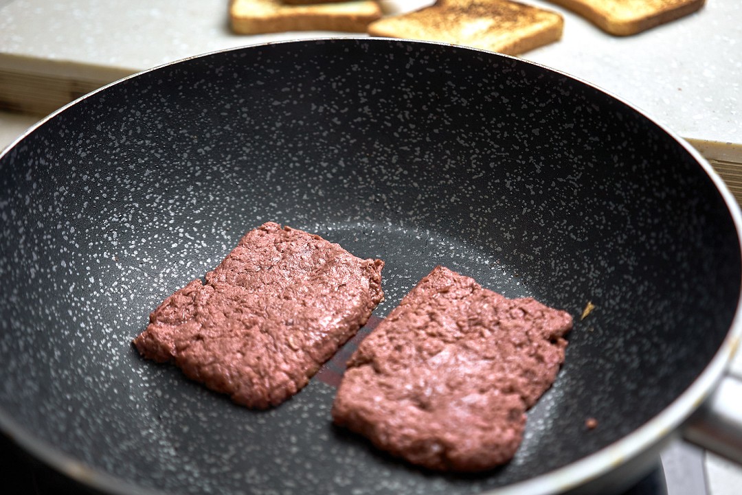 Toasts with Eat Me At - Photo №3