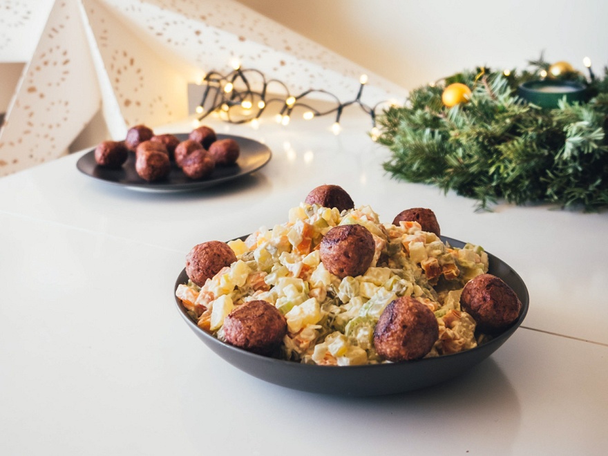 Olivier with "meat" balls Eat me at - Photo №1