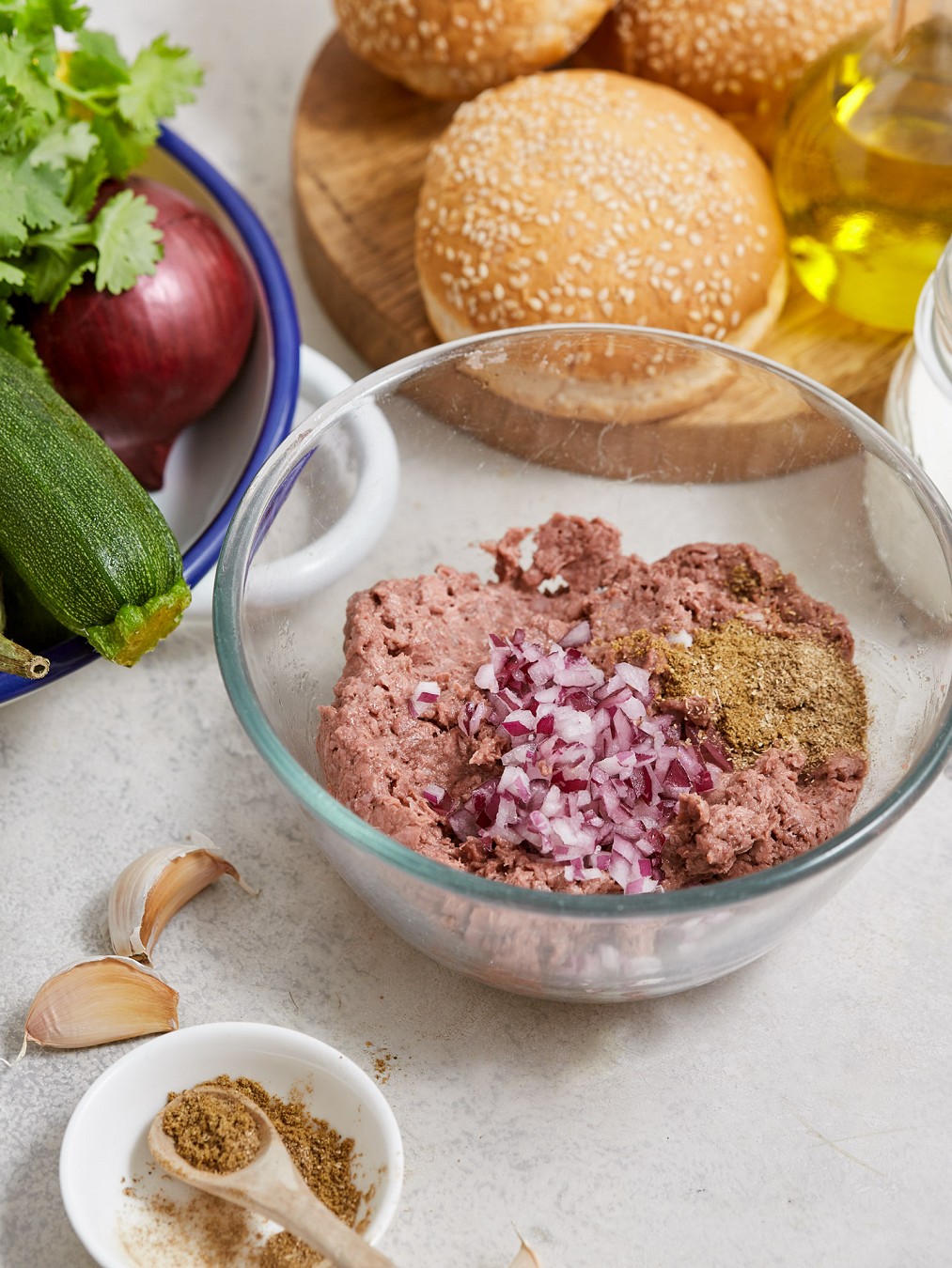 Burger with grilled vegetables, yogurt sauce and Eat me at - Photo №3