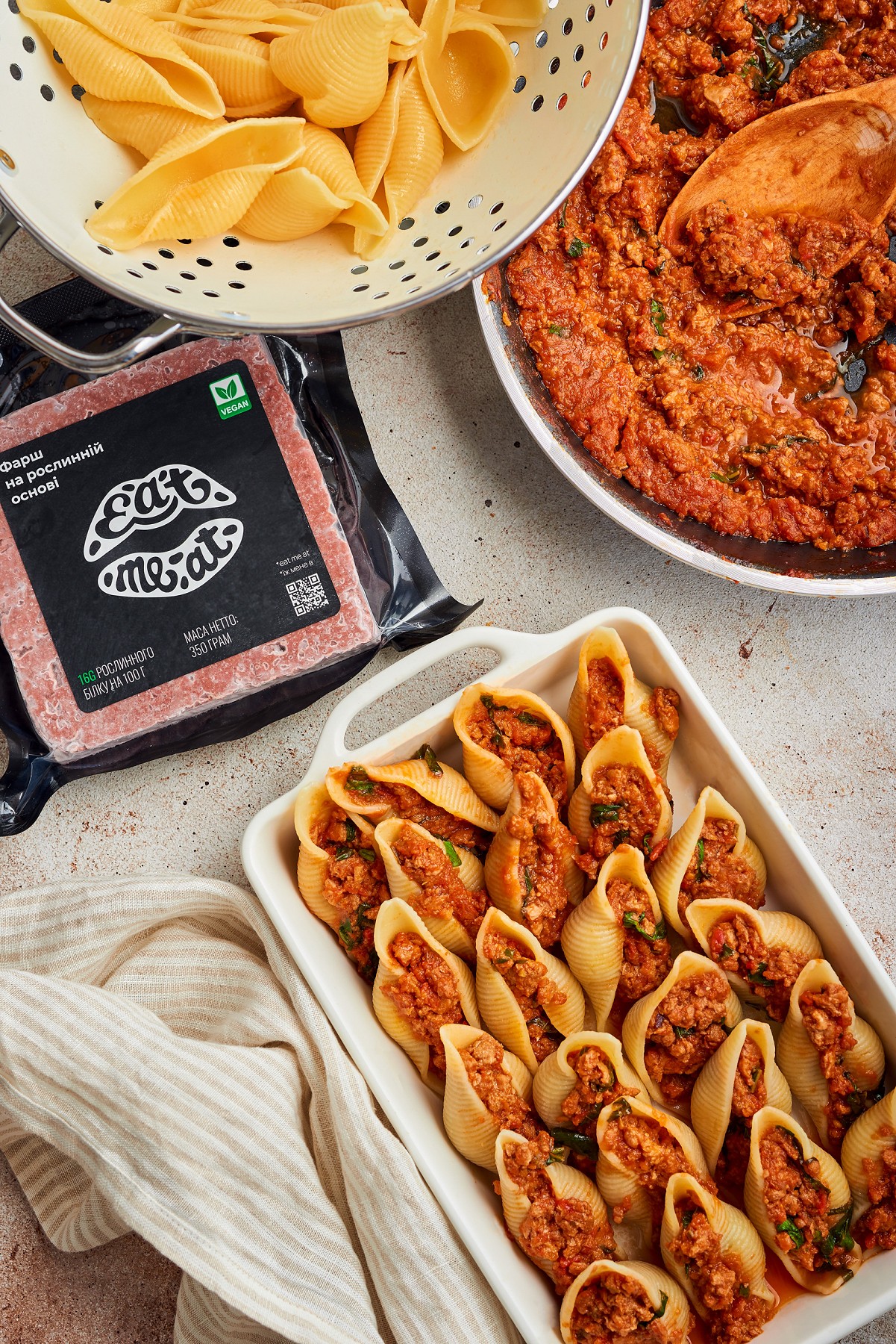 Конкільє з соусом болоньєзе з Eat me at - Зображення №6