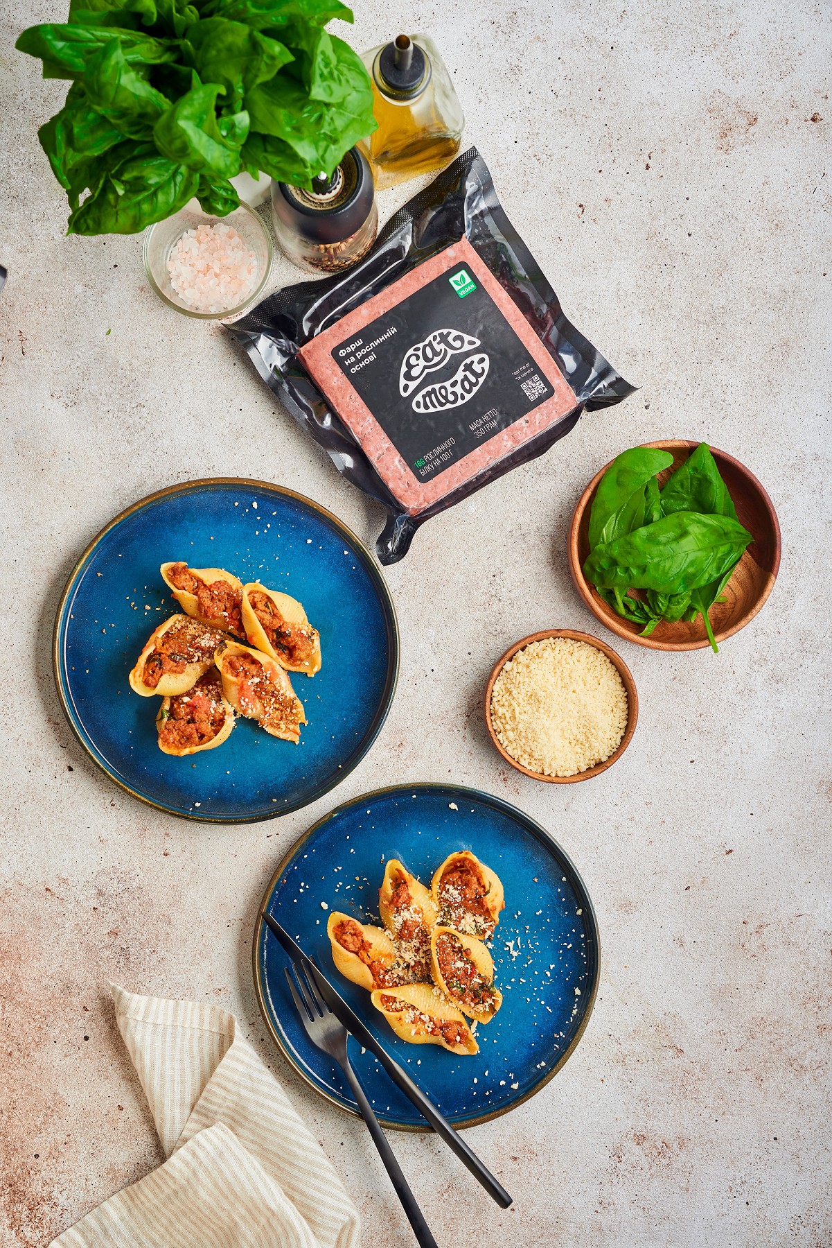 Конкільє з соусом болоньєзе з Eat me at - Зображення №7